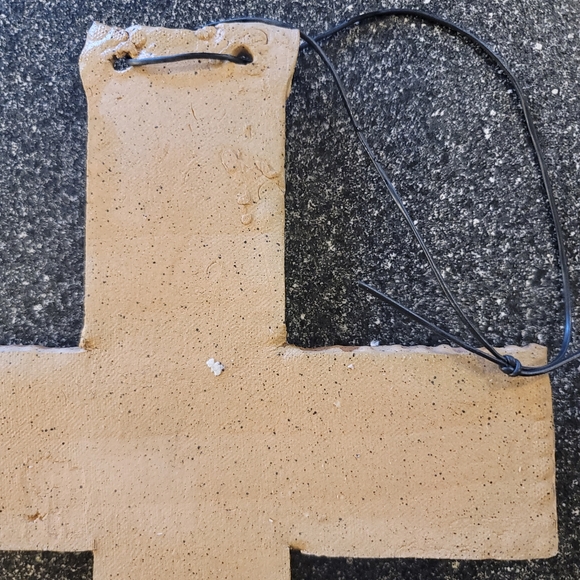 Rustic Handcrafted Clay Cross - Picture 4 of 7
